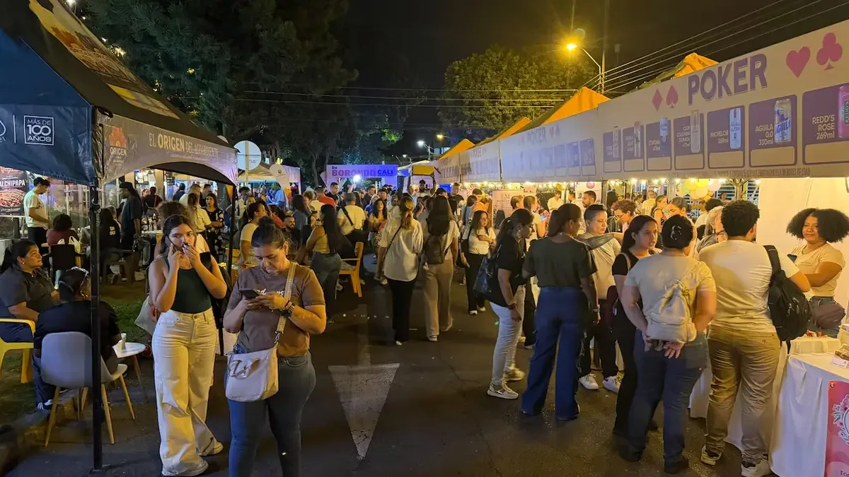 La actividad busca dinamizar la economía local y respaldar a emprendedores afectados por el sismo reciente.