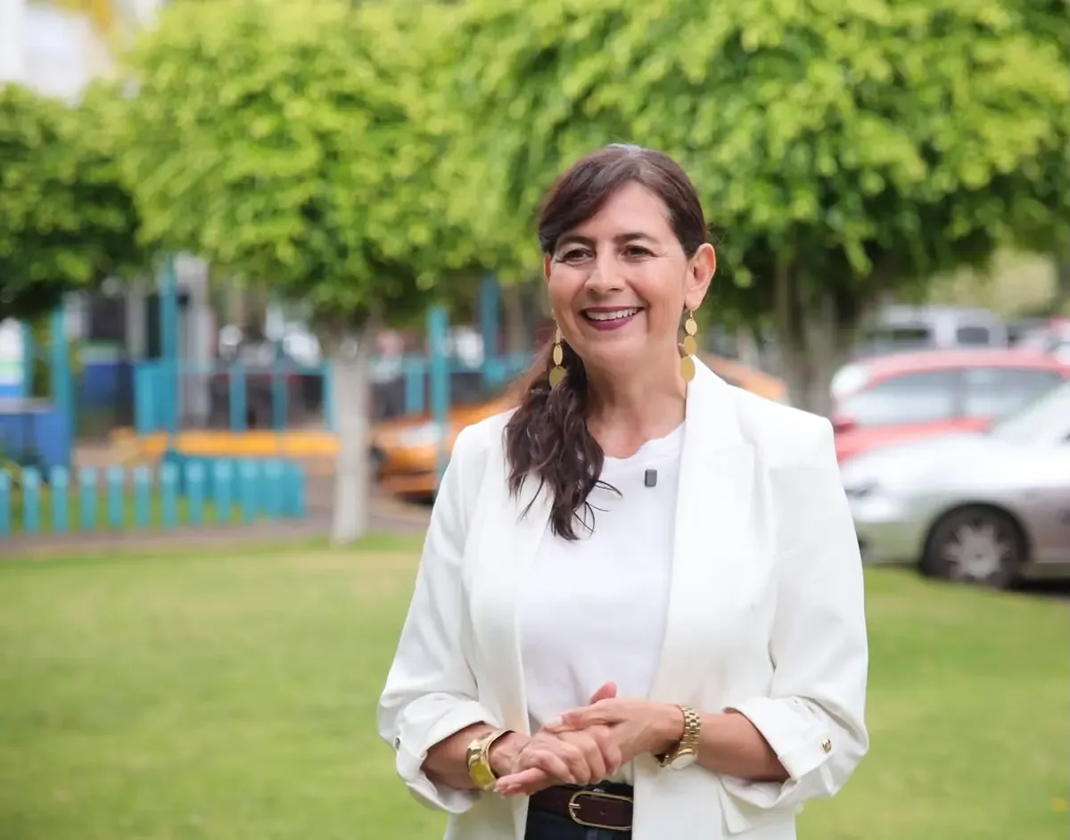 La Beca Rita Cetina busca apoyar a familias con estudiantes de secundaria en Michoacán.