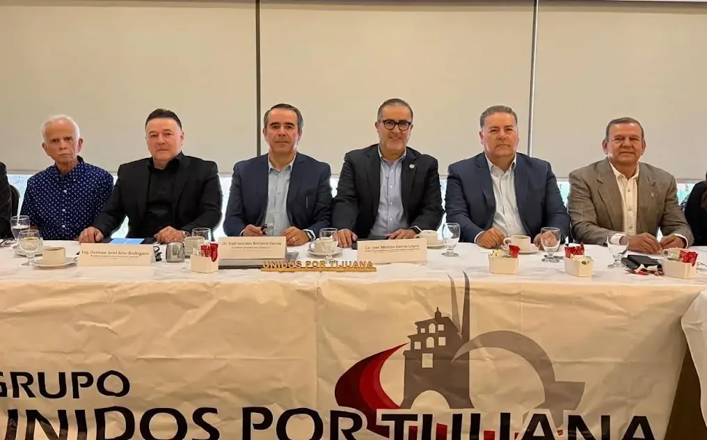 Senador Max García advierte sobre la pérdida de competitividad en la región debido a extorsiones y falta de garantías.