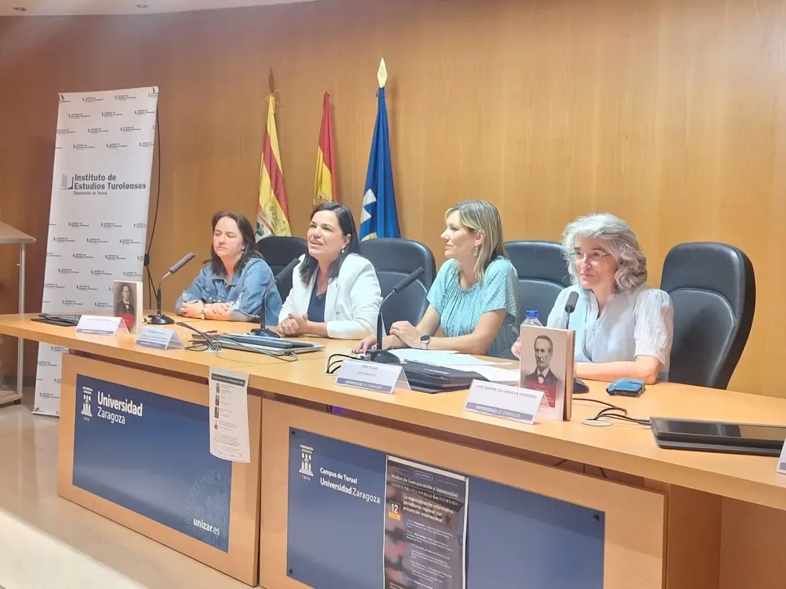 La colección destaca el impacto de estos comunicadores en la historia del periodismo español.