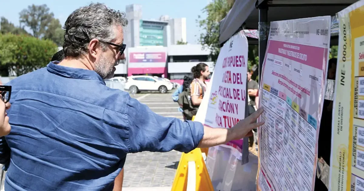 La falta de fondos comprometidos pone en riesgo la operación de los organismos electorales en varias entidades.