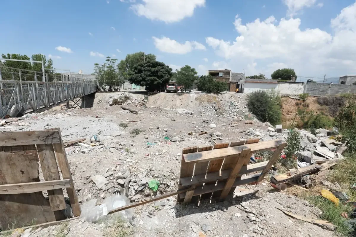 Las labores de limpieza buscan asegurar la seguridad de habitantes cercanos a los arroyos de Saltillo.