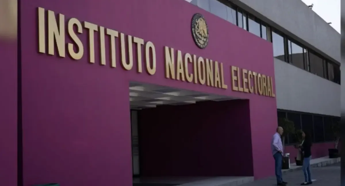 Interrogantes surgen sobre la transparencia en el manejo de vehículos en el servicio de transporte público.