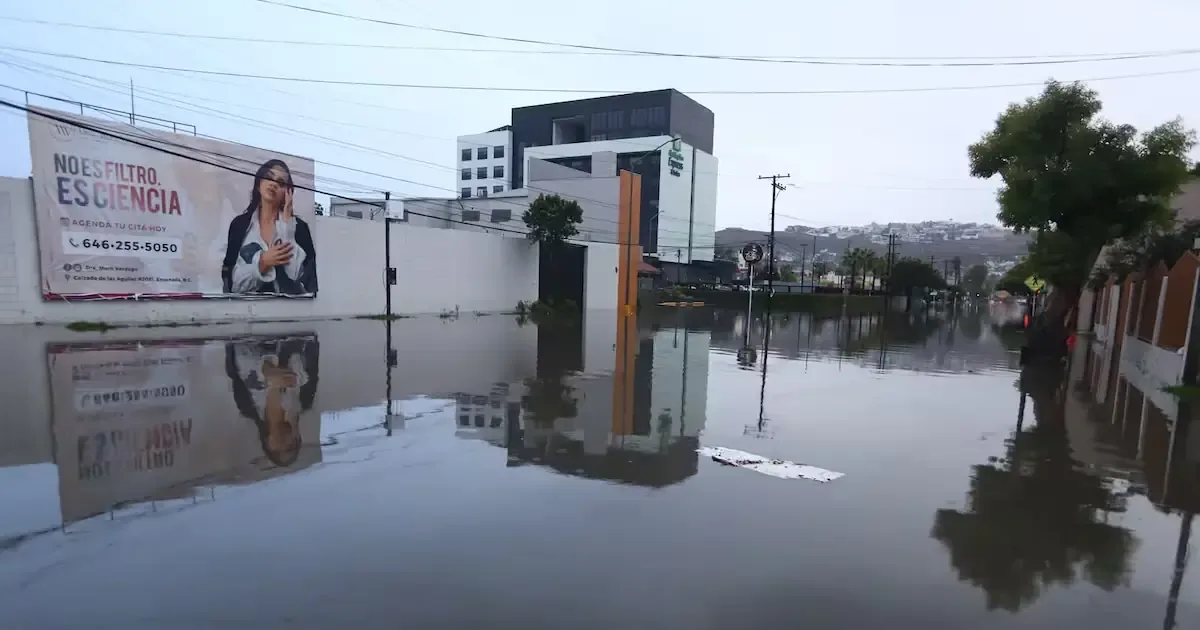 La tormenta Rachel causa afectaciones severas en Ensenada, generando complicaciones para la población evacuada.