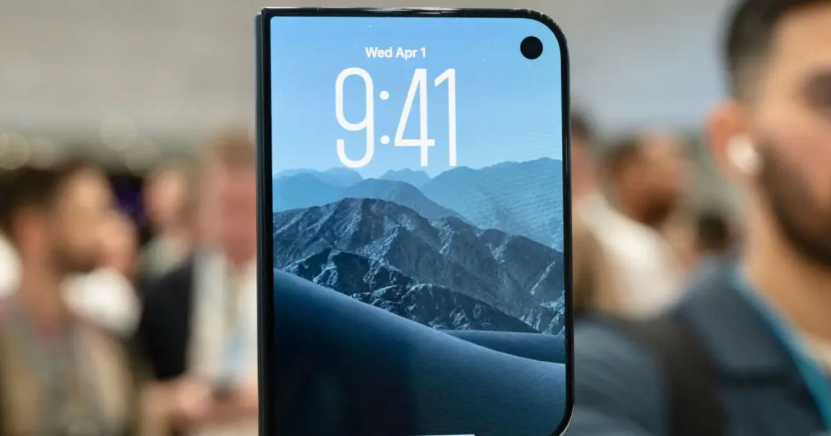 El costo del nuevo iPhone Duo destaca el impacto de la tecnología en el presupuesto familiar.