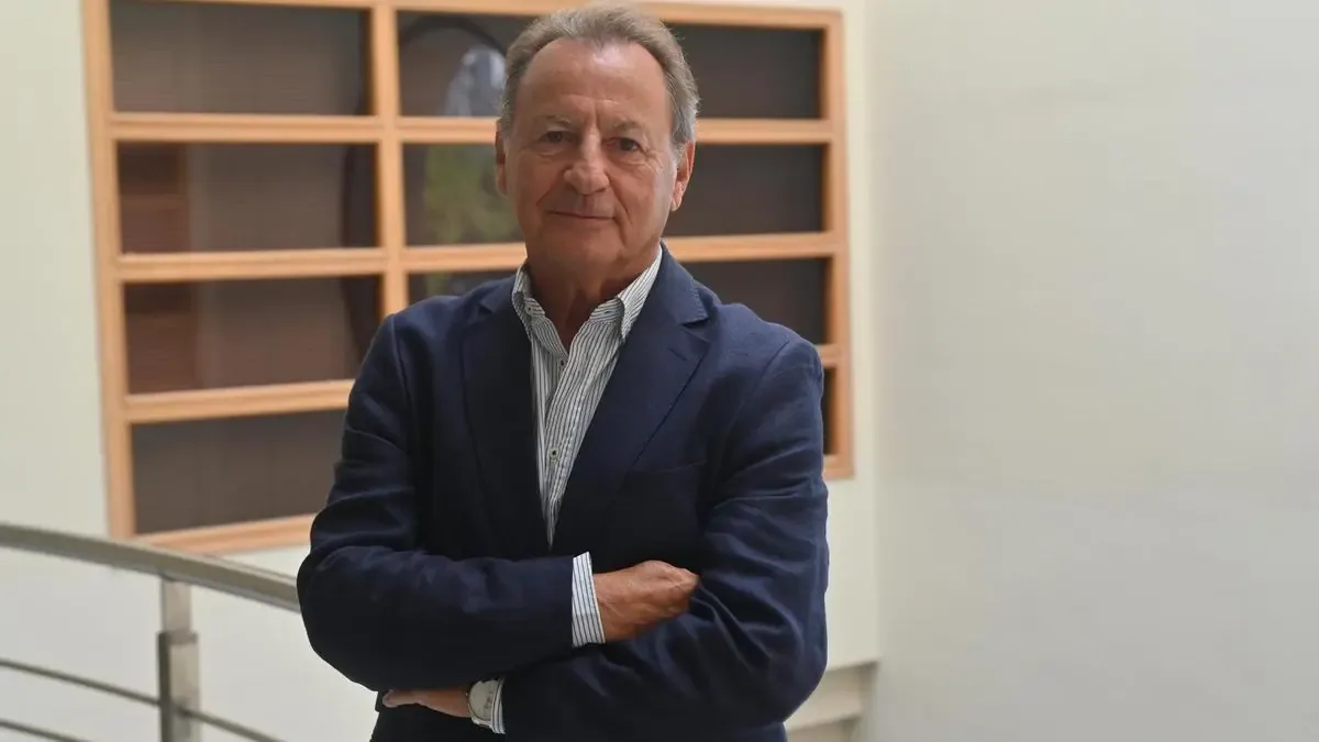 El presidente de Ascer advierte sobre la difícil situación del sector cerámico ante el aumento de costos.