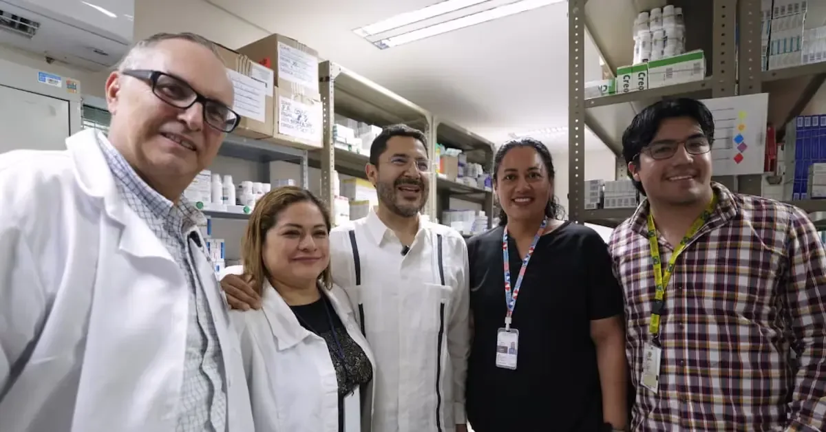 Anuncian $925 mil para infraestructura en la Clínica Hospital de Coatzacoalcos, mejorando atención a derechohabientes.