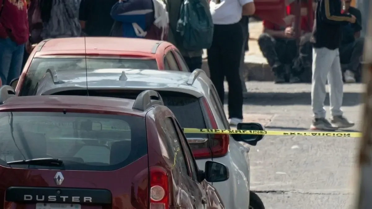 El accidente ocurrió en la colonia San Miguel Teotongo, donde una mujer de 40 años fue detenida.