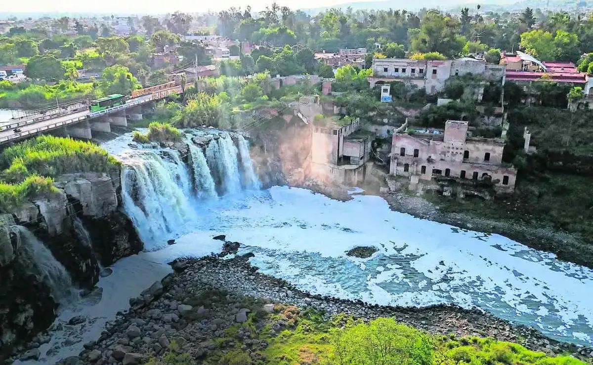 La contaminación del agua en Guadalajara genera nuevos problemas de salud y abastecimiento.