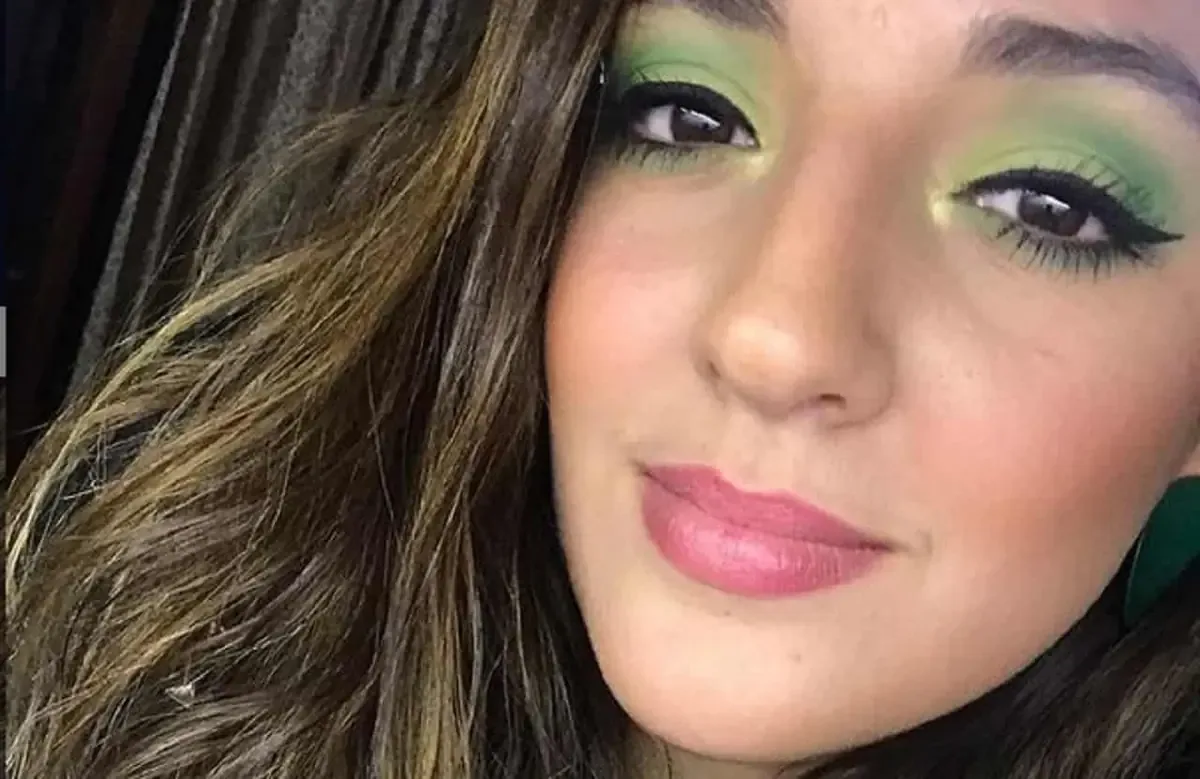 La joven comparte sus sentimientos sobre su relación con Dalma y Gianinna, y el impacto de la fama en sus vidas.