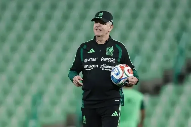 La lista de convocados para la Copa del Mundo aún no es definitiva, señala el entrenador mexicano.