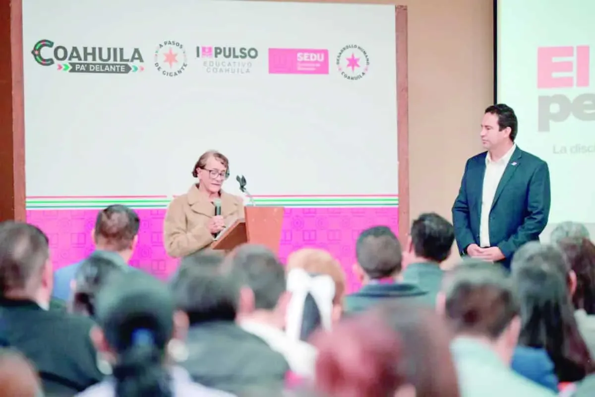 El alcalde enfatiza que el deporte y la educación física son pilares del desarrollo integral de la comunidad.