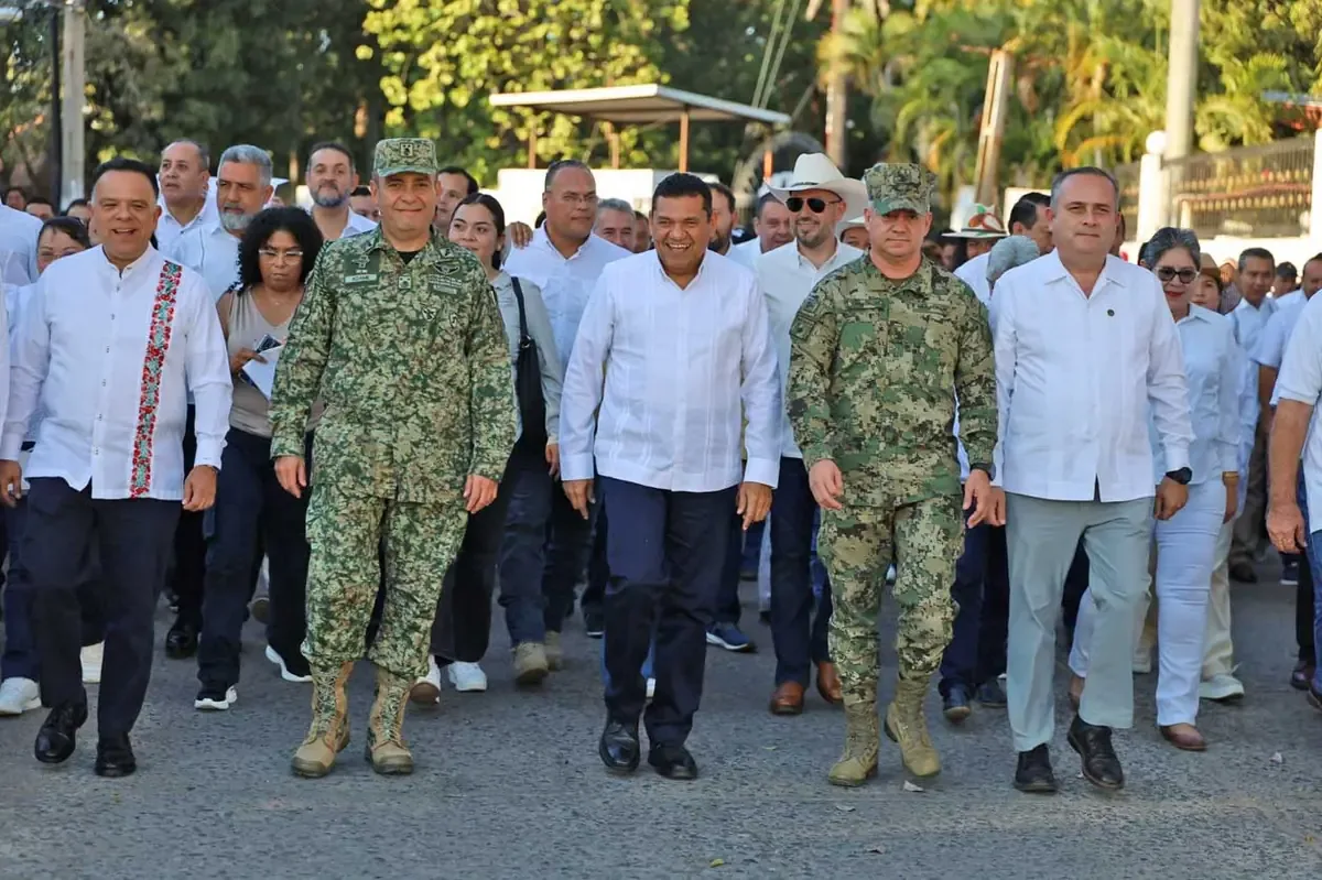 El gobernador aclara que su administración sigue enfocada en el desarrollo de Tabasco.