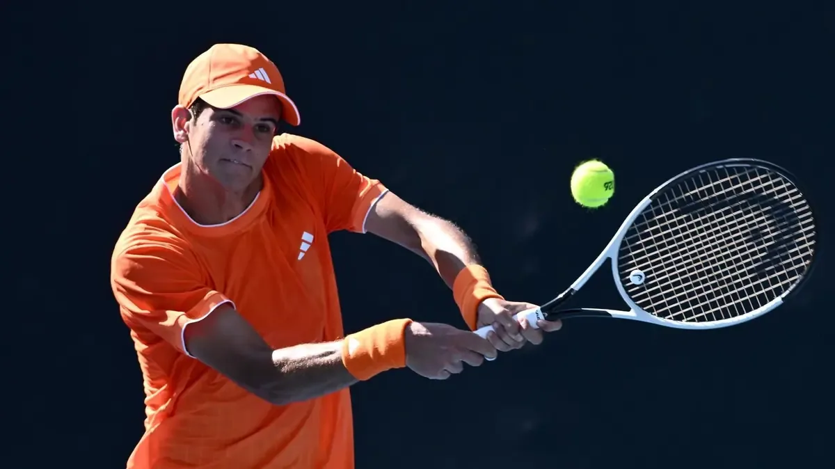 Jódar destaca en el tenis español como una nueva promesa tras la salida de grandes figuras.
