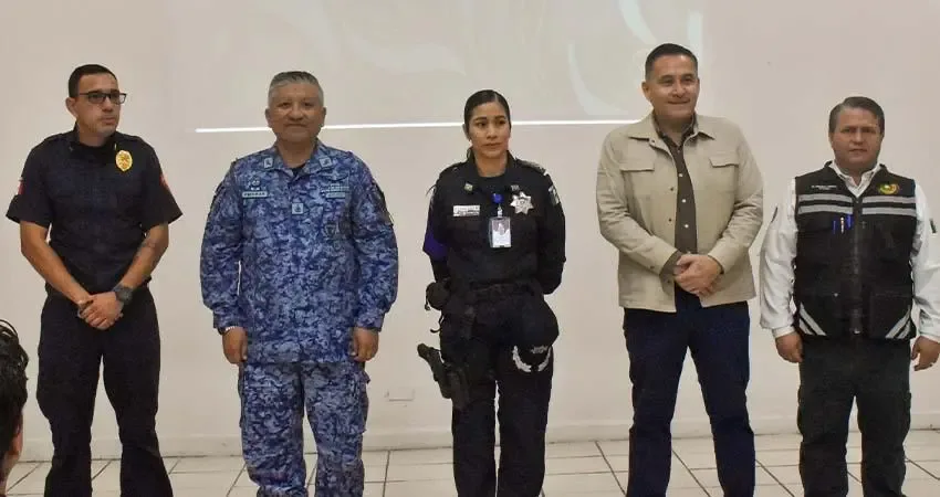 Jehú Vázquez Savín inicia curso de seguridad nacional en La Paz.