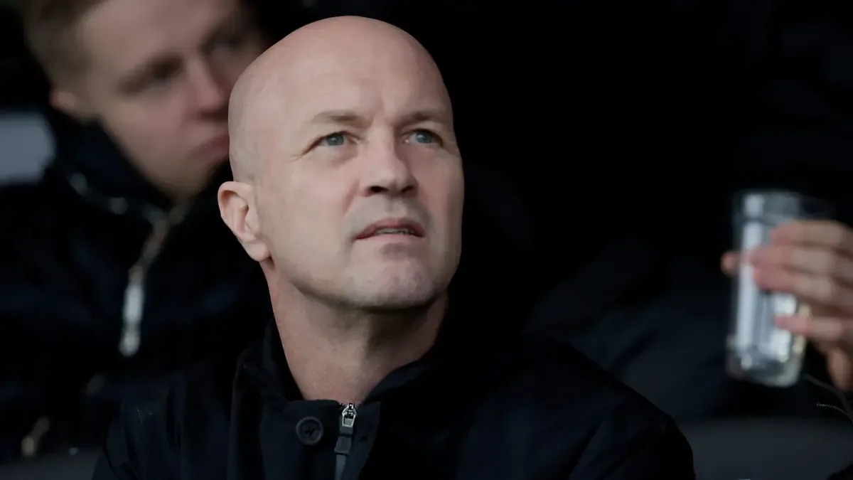 El comentarista considera un error del Ajax desprenderse de un talento clave como Steur.