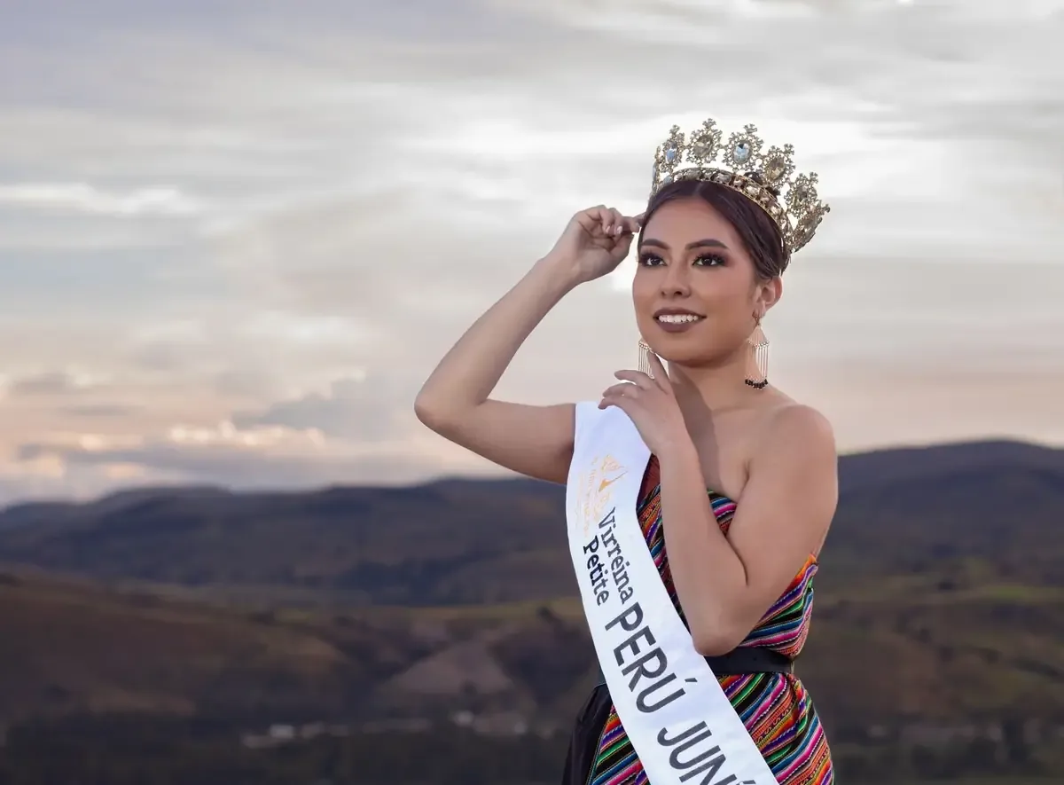 La joven dominicana se convierte en la segunda mujer de su país en ganar este emblemático certamen internacional.