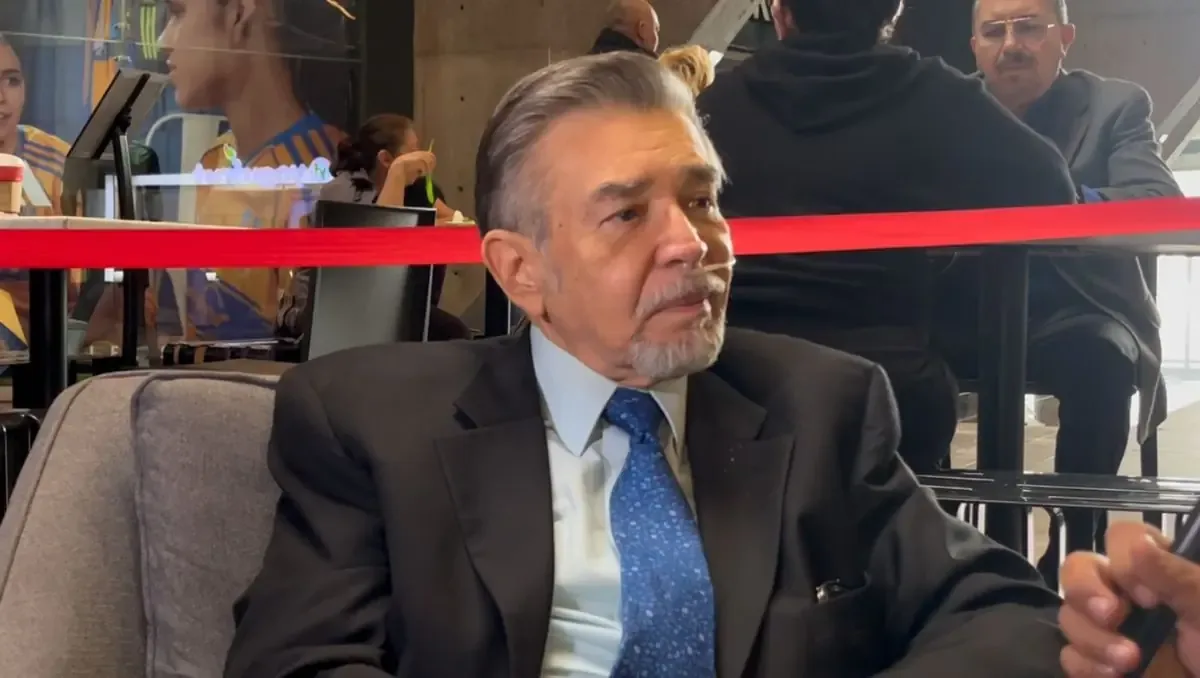 Rumores sobre el deceso del actor mexicano causaron revuelo en redes sociales.