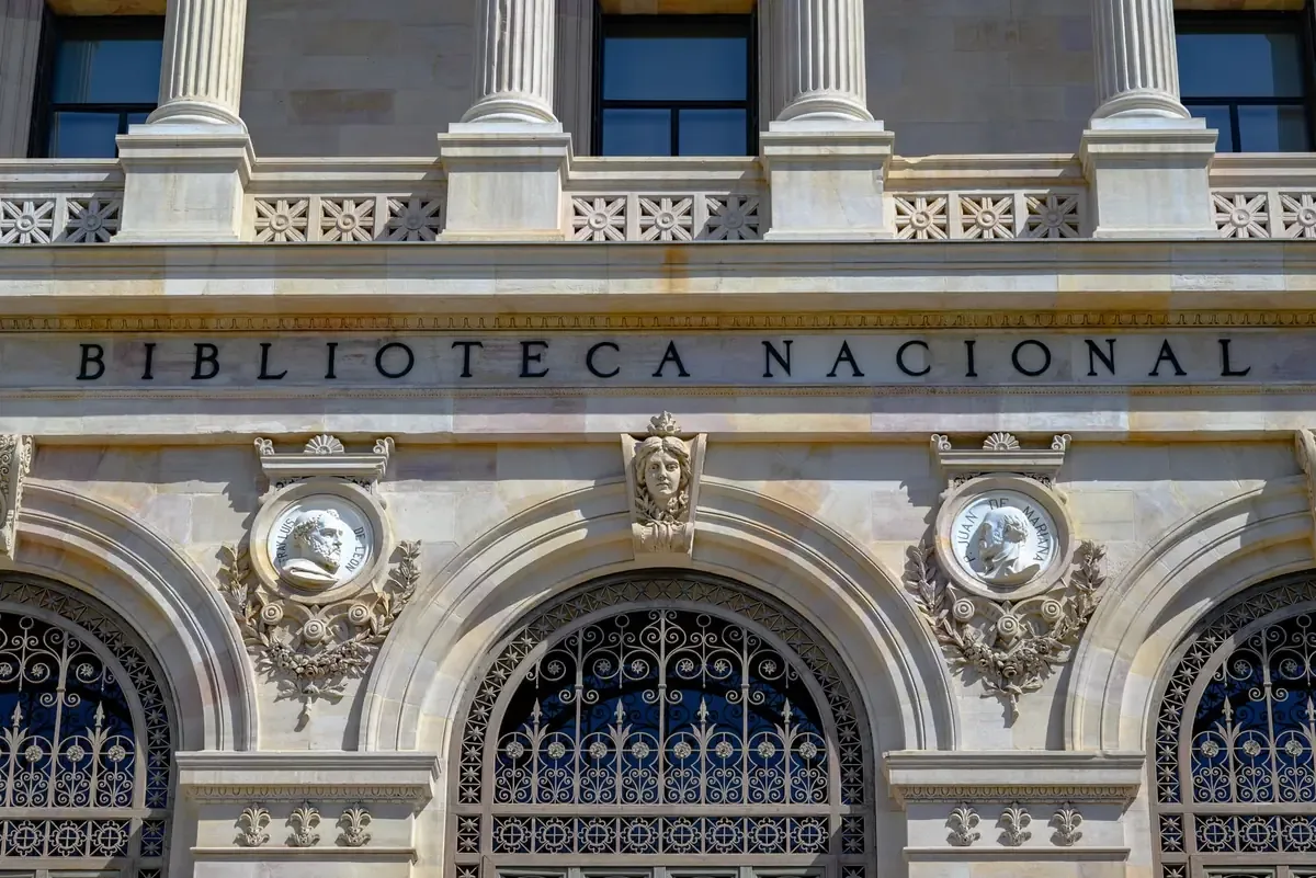 La jornada busca facilitar la inserción laboral en la región con diversas ofertas de empleo.
