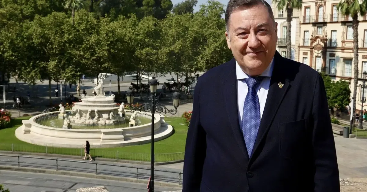 El nuevo presidente busca fortalecer la colaboración y la cultura en las hermandades sevillanas.