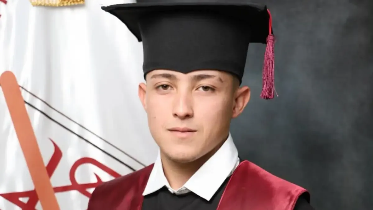 La comunidad educativa lamenta la pérdida de Juan José Cepeda, quien estaba por graduarse de la preparatoria.