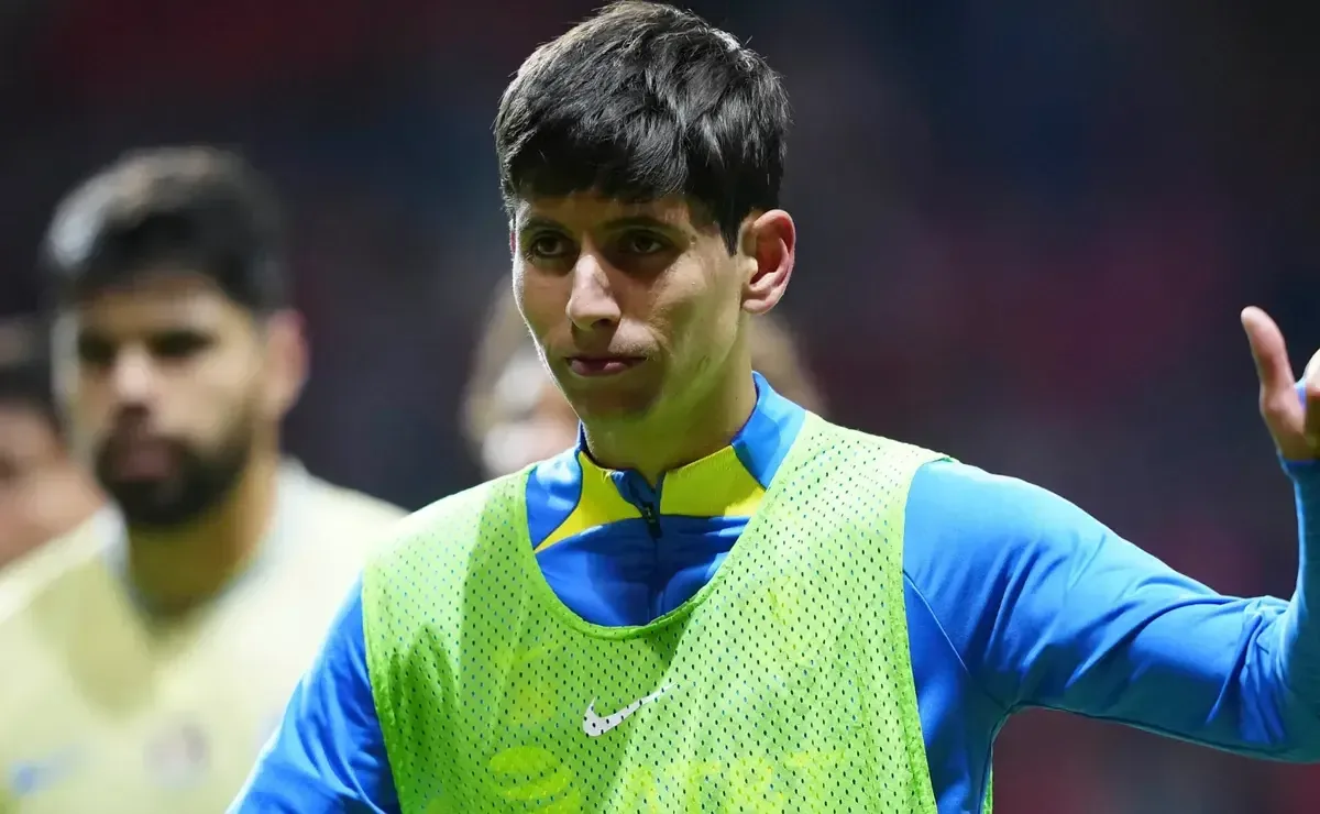 El exfutbolista discutió sobre la grandeza en el futbol mexicano basado en títulos.
