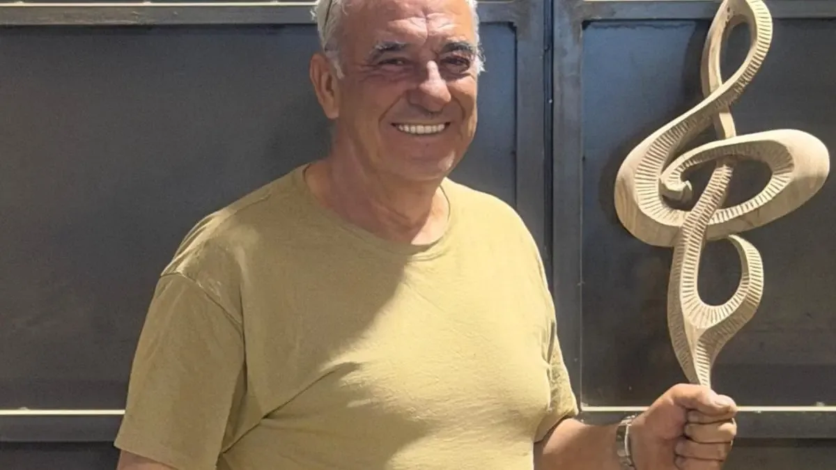La historia de un artesano que perdura a través de generaciones y busca preservar un oficio.