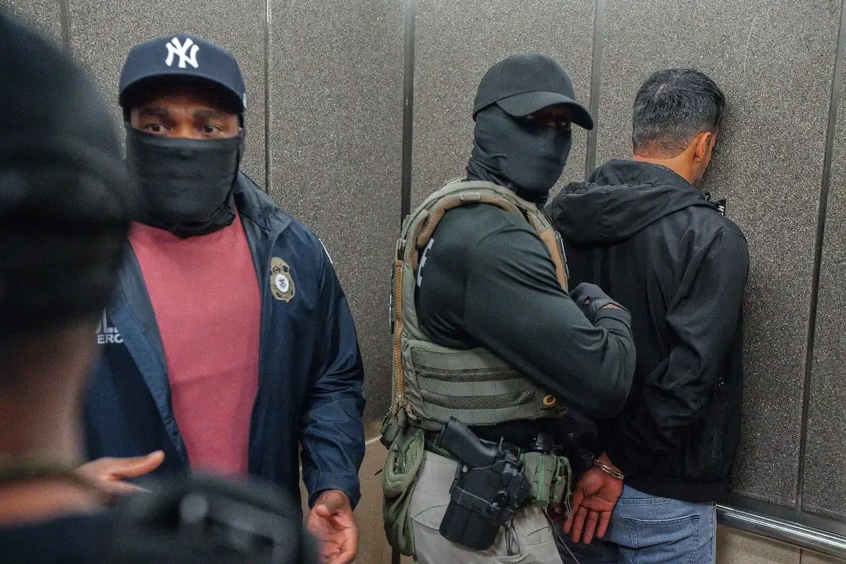 La medida busca proteger a migrantes durante sus audiencias judiciales.