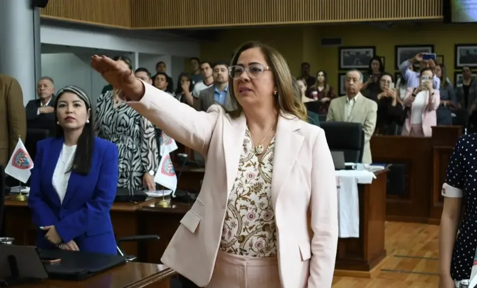 Jueza acusada de parcialidad en casos de violencia y denuncias falsas.