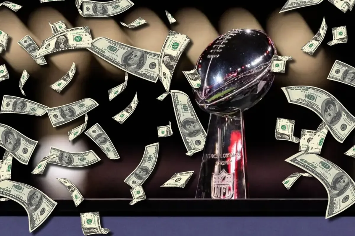 Jugadores de la NFL listos para competir por premios económicos en los playoffs.