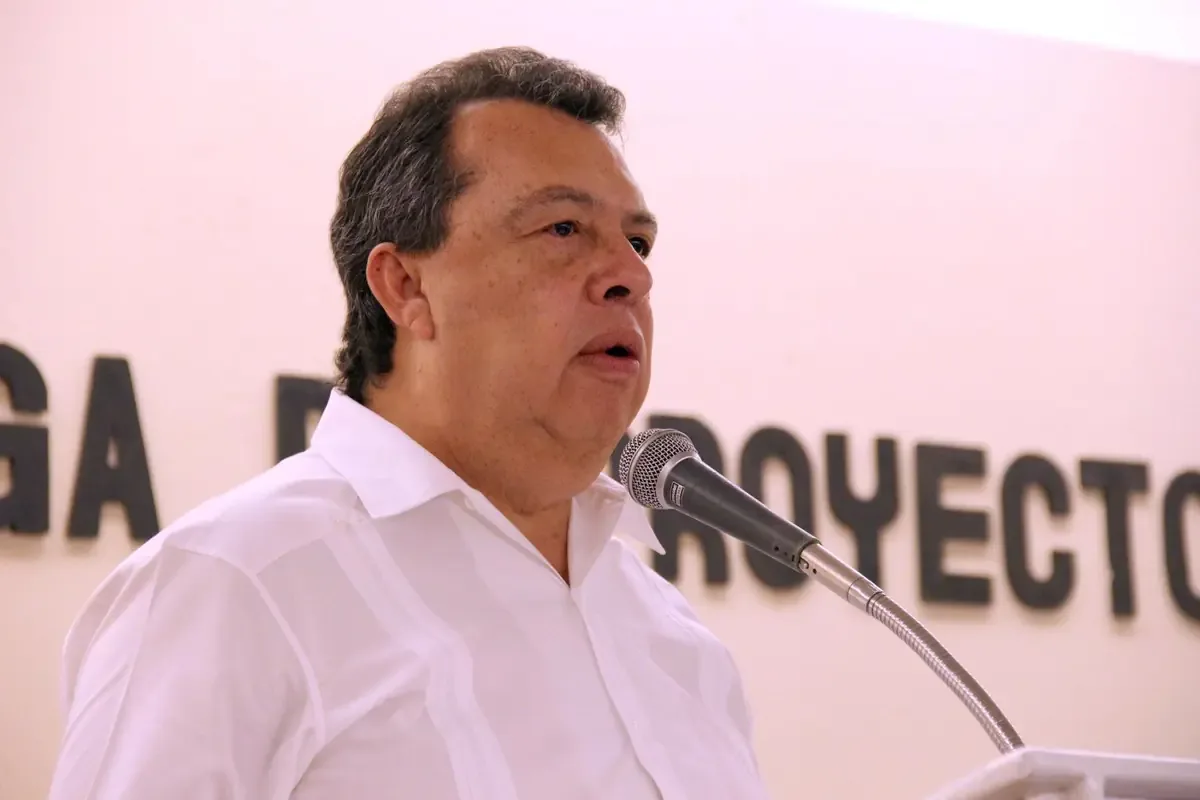 La apertura de juicio refleja la lucha por justicia en el caso Ayotzinapa, que sigue sin resolverse.
