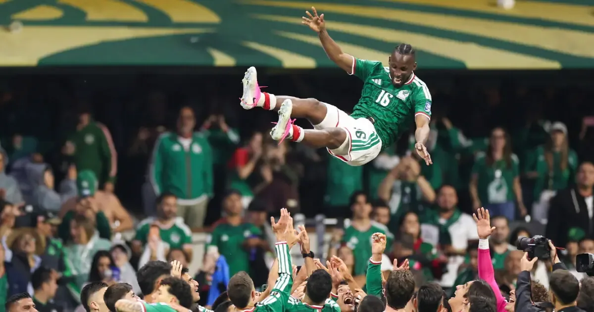 El delantero mexicano se destaca tras la victoria ante Ecuador en el Mundial 2026.