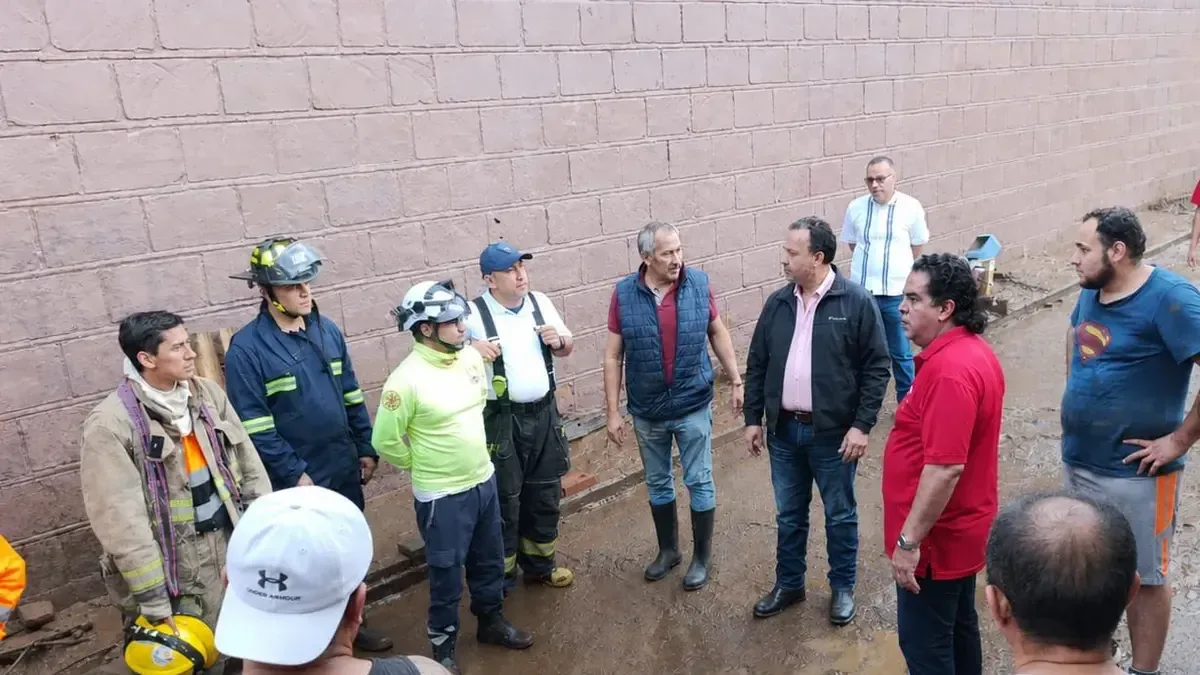 La rápida respuesta del ayuntamiento busca atender a las familias afectadas por las inundaciones.