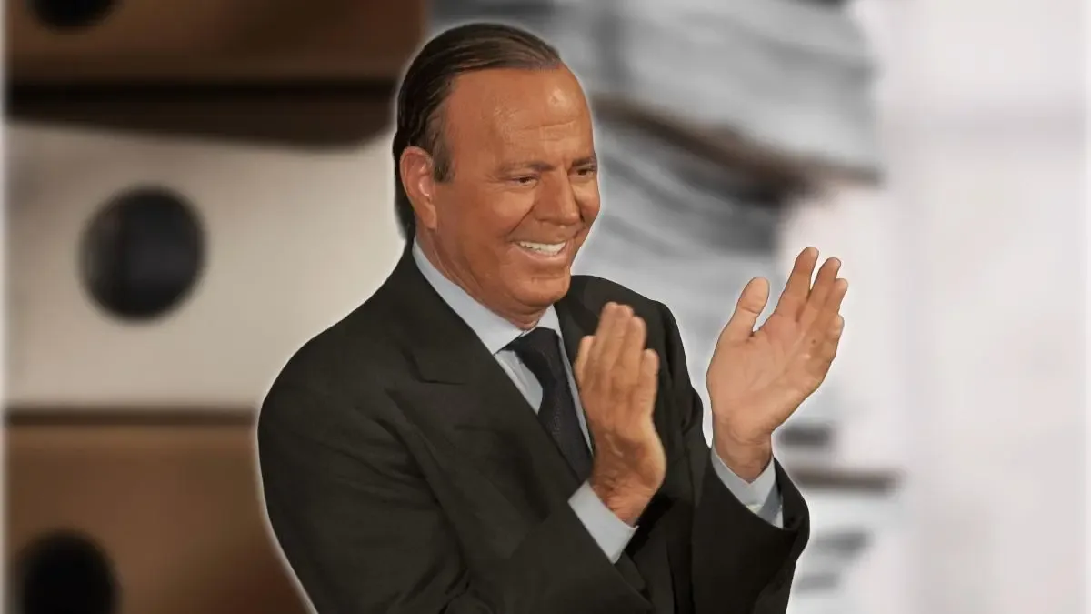 Julio Iglesias expresa su alivio tras el fallo de la Fiscalía en redes sociales.