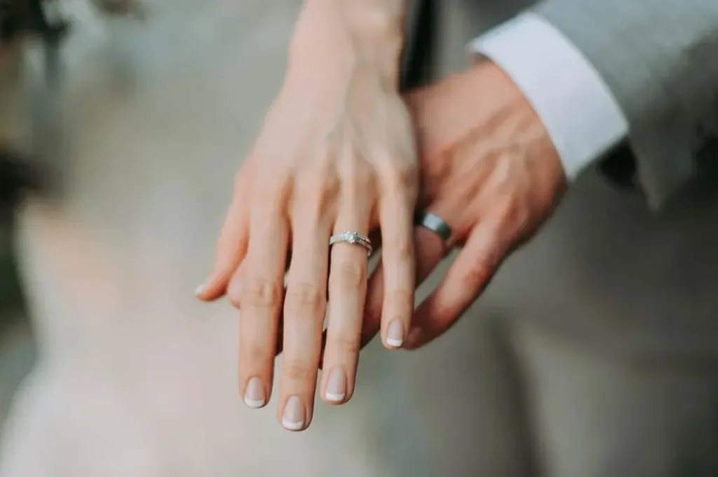 Jóvenes en Guanajuato reflexionan sobre el matrimonio y sus implicaciones.