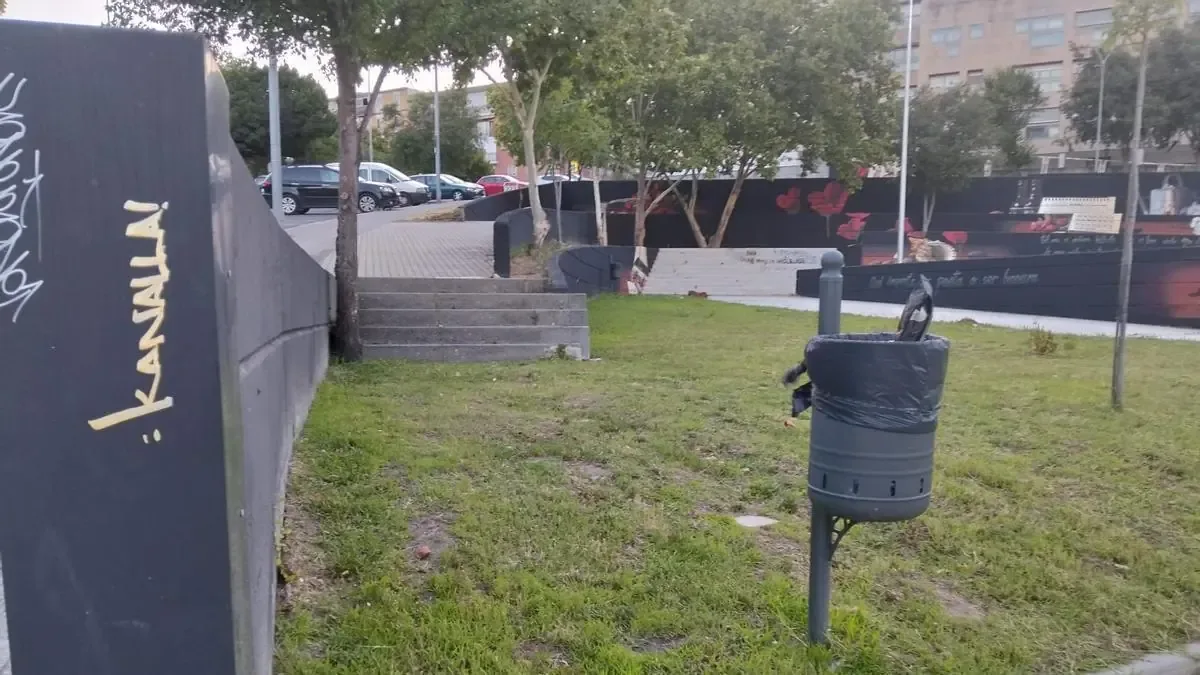 Plasencia añade al fenómeno del grafiti una nueva firma: Kanalla!, que ha comenzado a aparecer en espacios públicos de la ciudad.
