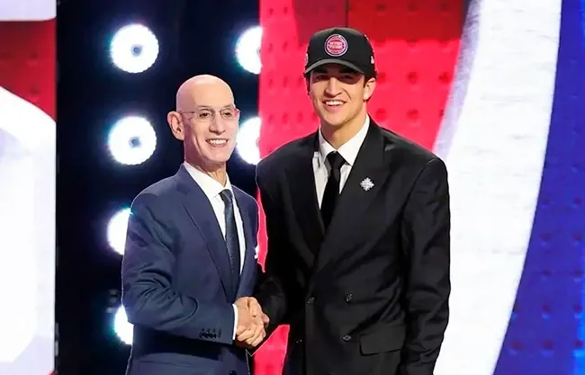 El jugador de Hermosillo se unirá a los Memphis Grizzlies tras ser seleccionado en el puesto 21.