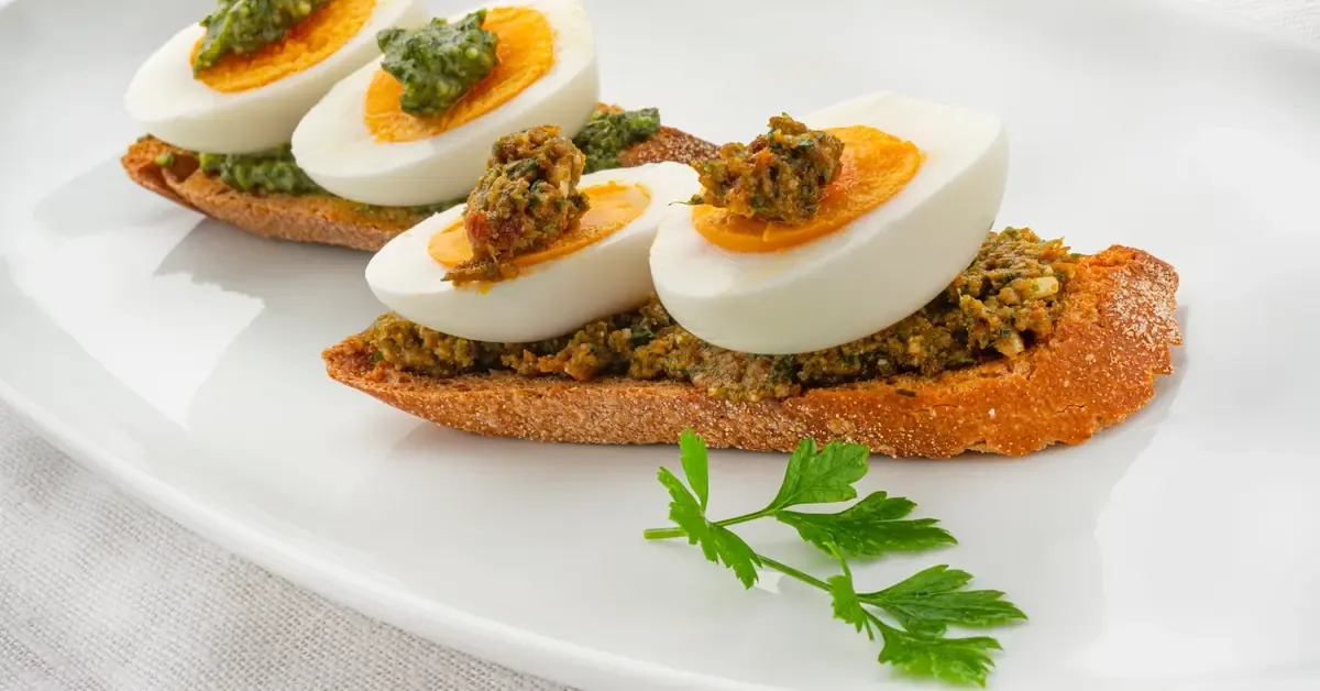La receta destaca por combinar sabores de las salsas genovesa y siciliana.
