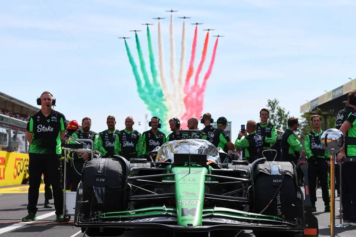 Esta carrera promete ser un desafío para los pilotos, con Antonelli buscando una remontada.