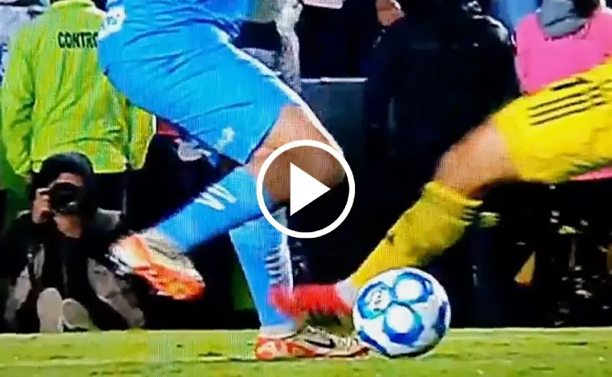 La actuación del VAR genera controversia tras entrada de Víctor Dávila en el duelo entre América y Monterrey.