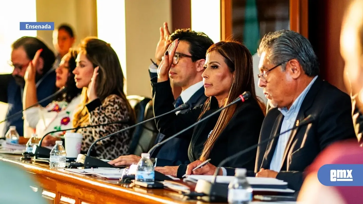 La alcaldesa Claudia Agatón Muñiz en la sesión del Cabildo sobre gestión de riesgos.