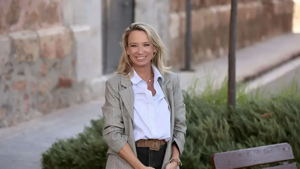 La alcaldesa de Puzol promueve un cambio en la política de vivienda tras denuncias de la gestión anterior.