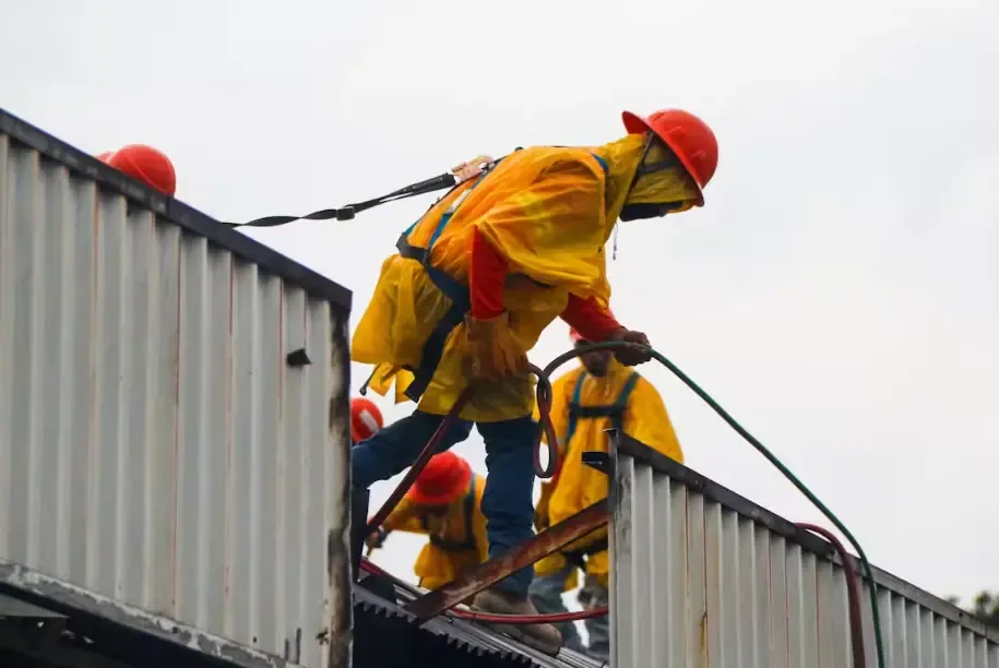 La alerta resalta preocupaciones sobre el uso y origen de unidades de transporte público.