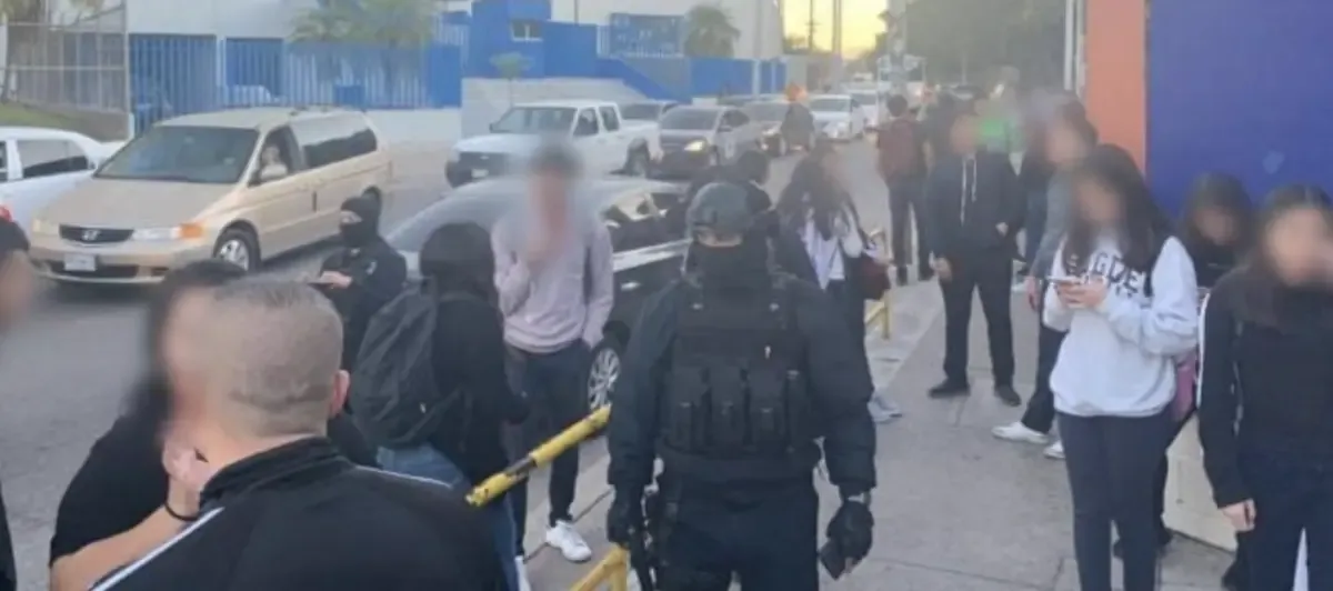 La alerta se generó en una preparatoria, activando protocolos de seguridad.