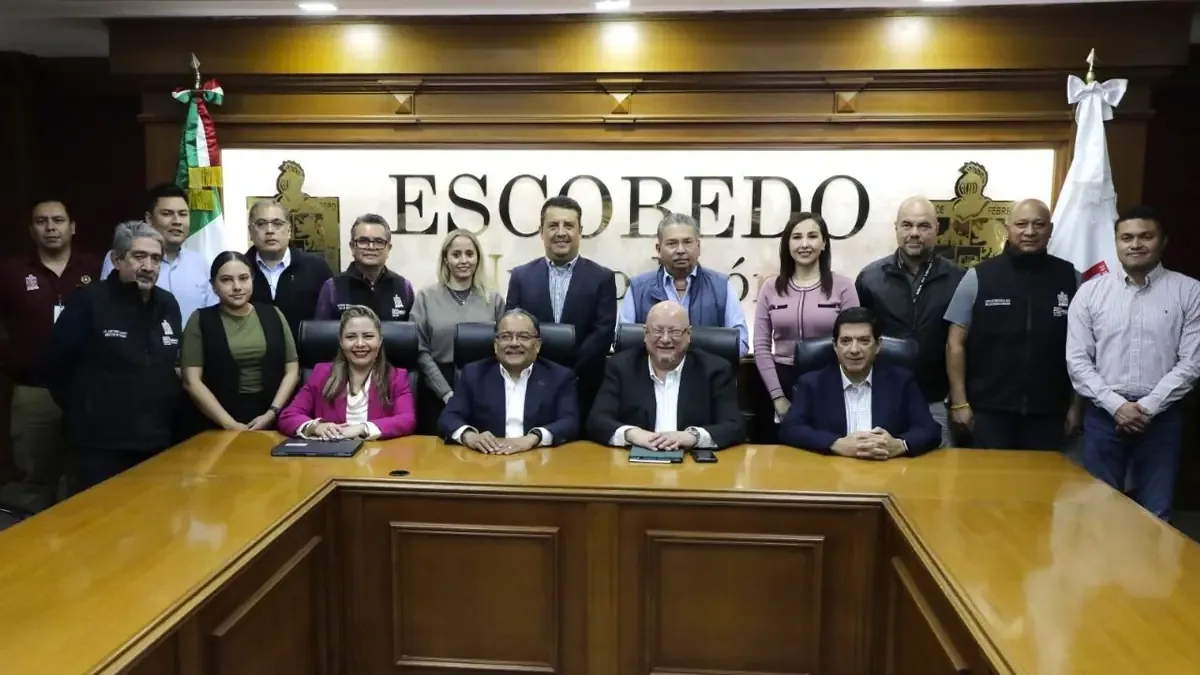 La alianza busca facilitar la inversión y mejorar procesos administrativos en el municipio.