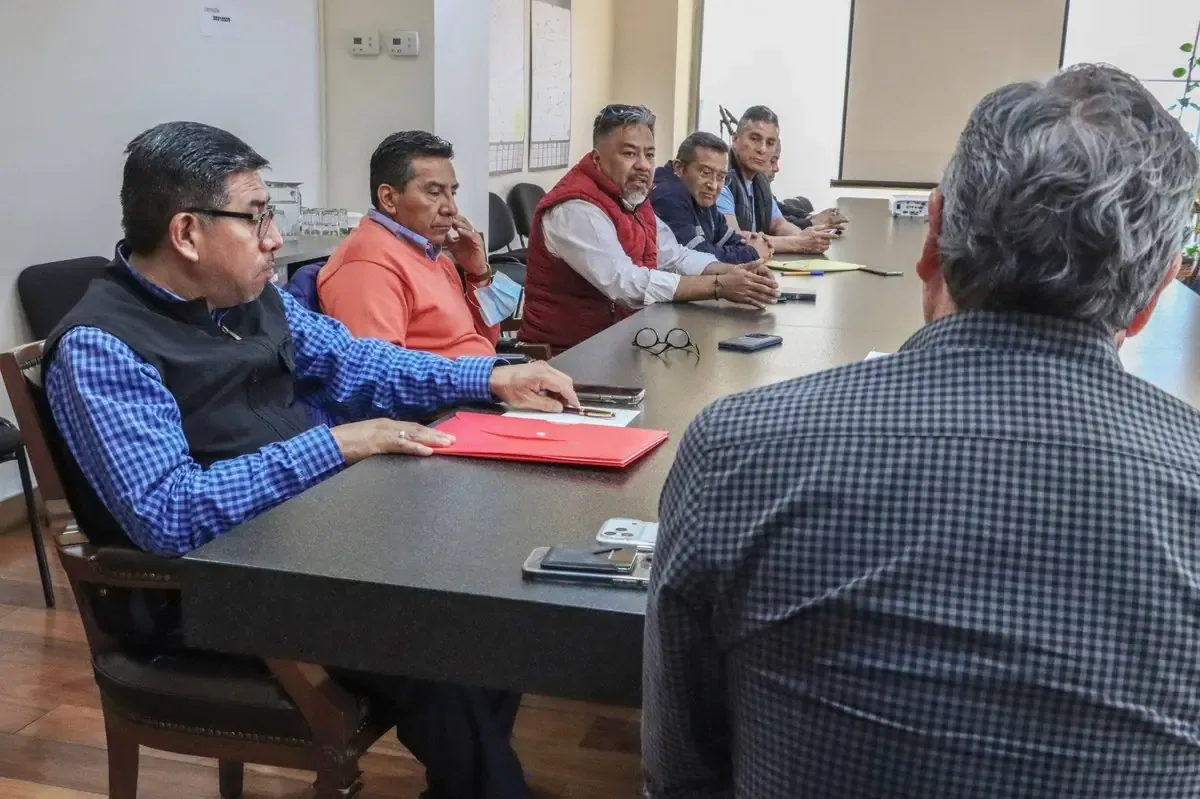 La Alianza de Tranviarios de México aprueba ajuste salarial y vales de despensa.
