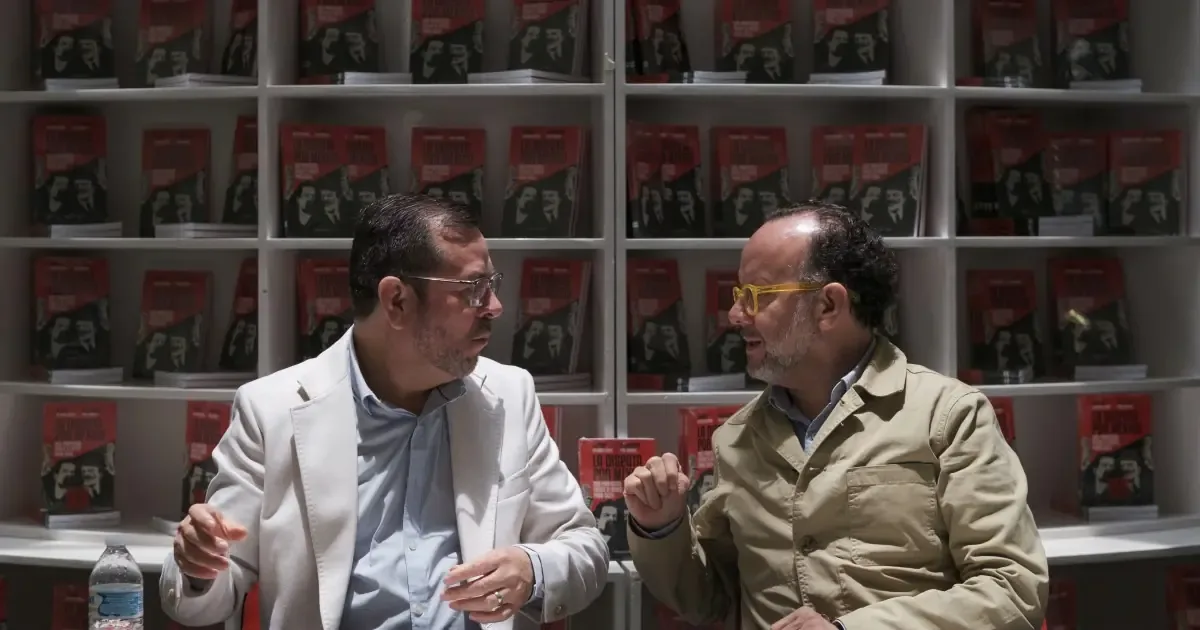 La alianza entre el periodista y la Fundación Haghenbeck genera cuestionamientos en "Sin Embargo".