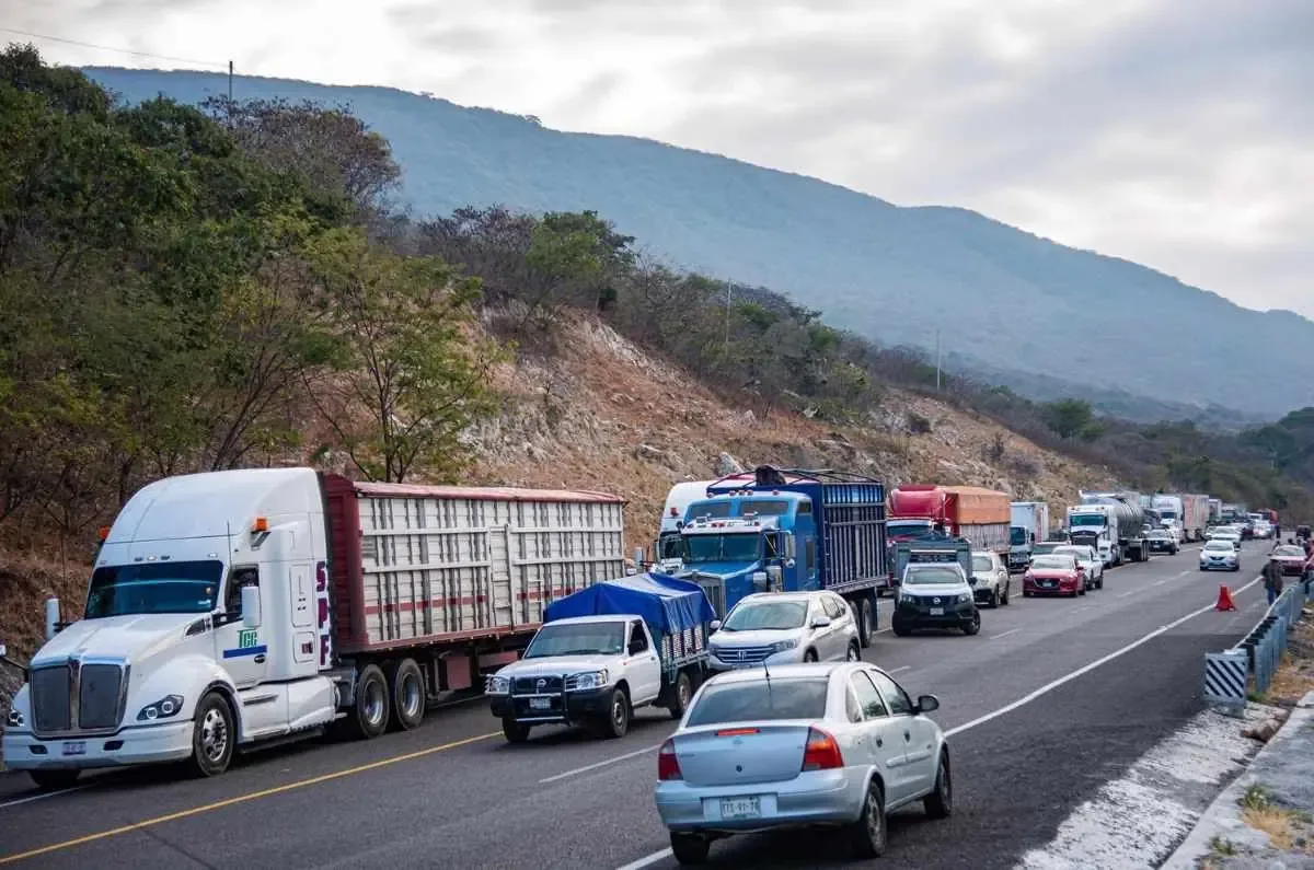 La ANTAC convoca a un megabloqueo indefinido ante la inseguridad en carreteras.