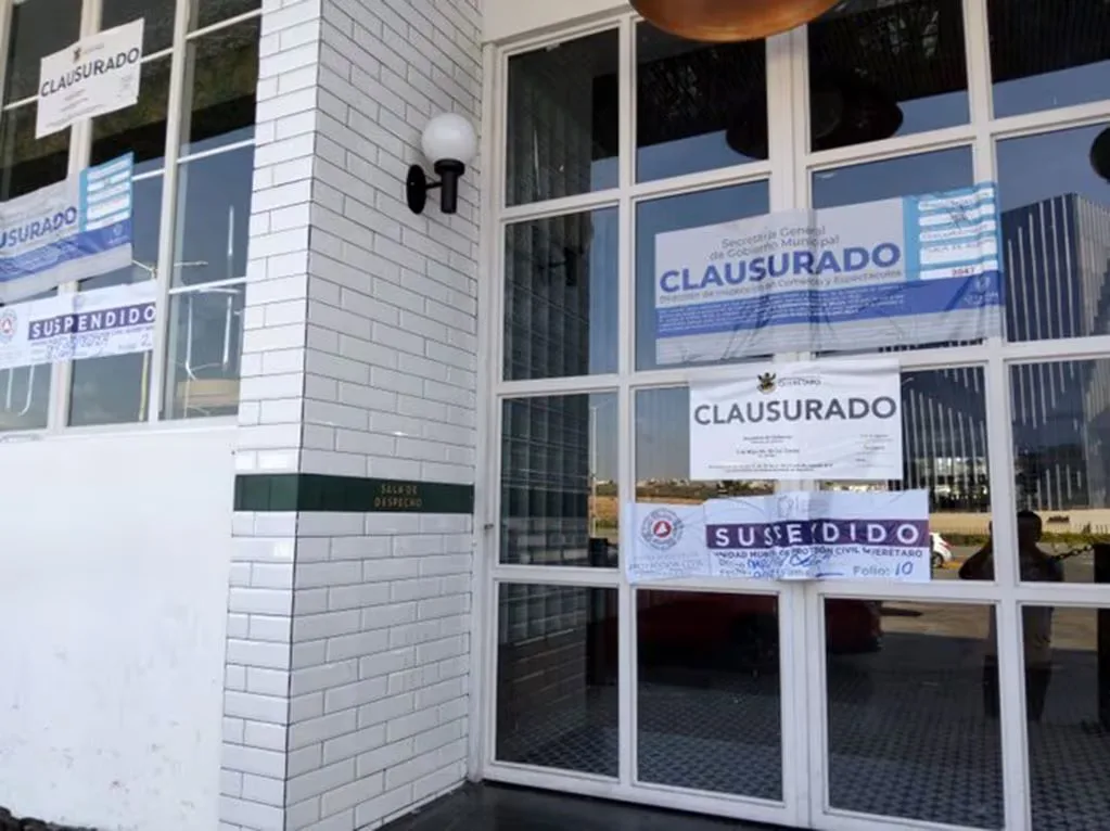 La App Cierre Digital ayuda a clausurar negocios incumplidores en Querétaro.
