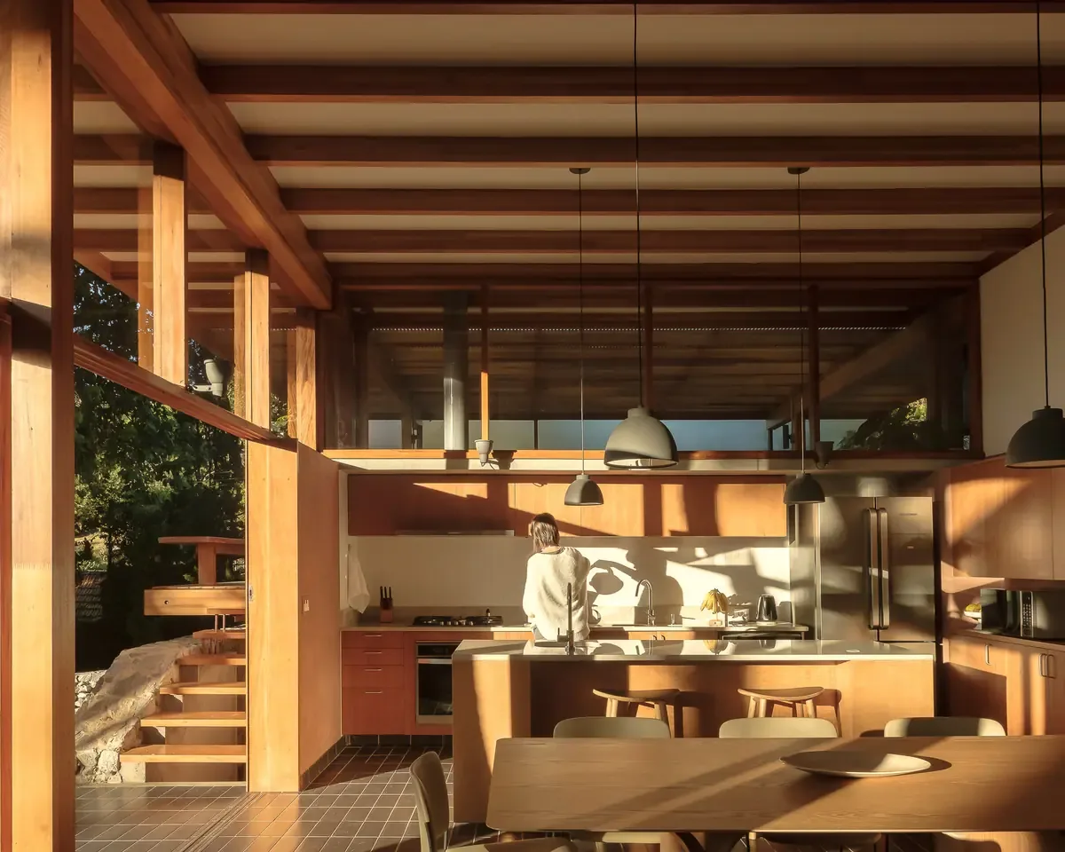 La arquitectura contemporánea reconoce el valor patrimonial de los espacios interiores en la vida cotidiana.